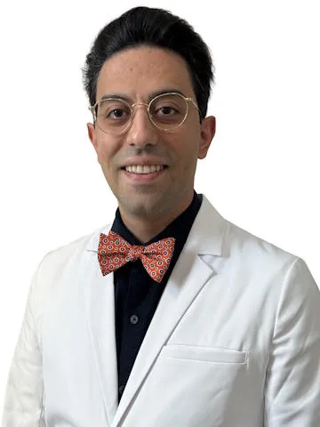 Arian Khorshid 医师